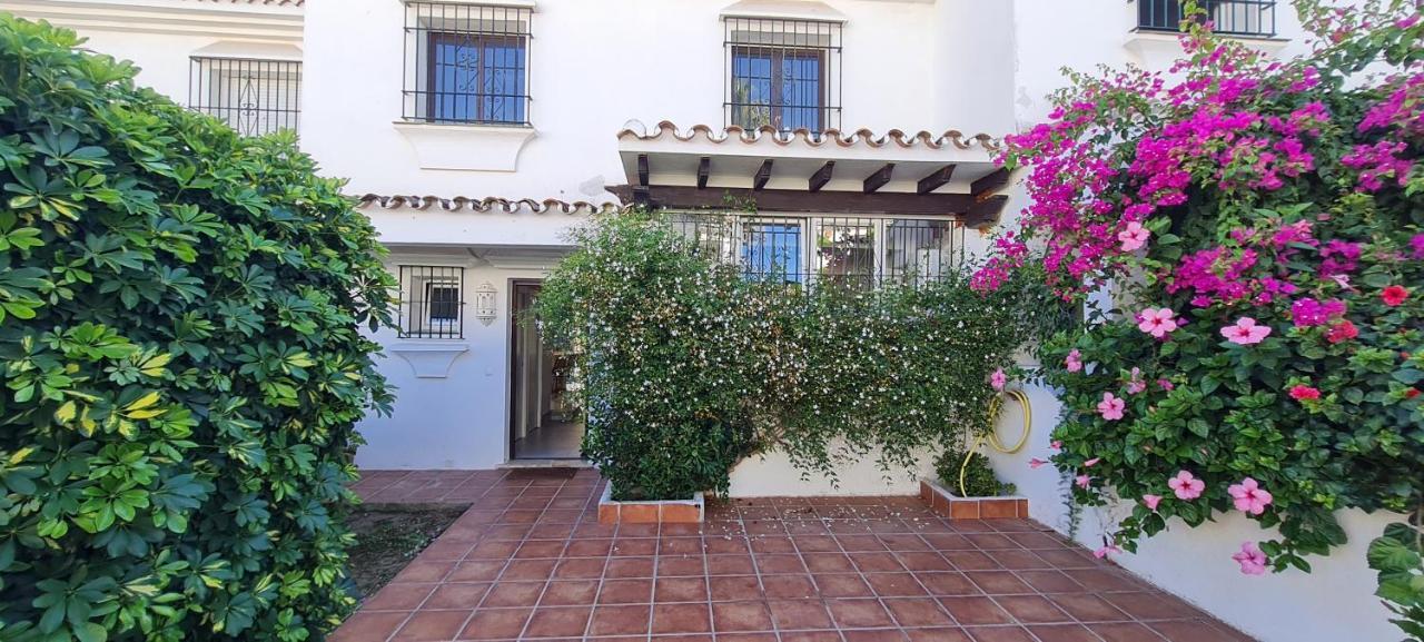 Maison Marbella Proche De La Mer מראה חיצוני תמונה
