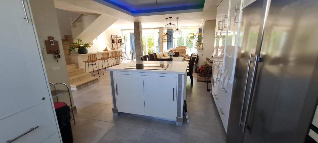 Maison Marbella Proche De La Mer מראה חיצוני תמונה