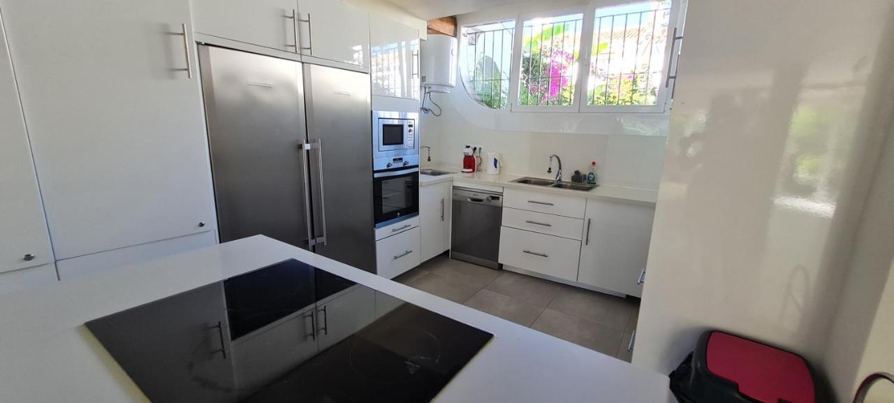 Maison Marbella Proche De La Mer מראה חיצוני תמונה