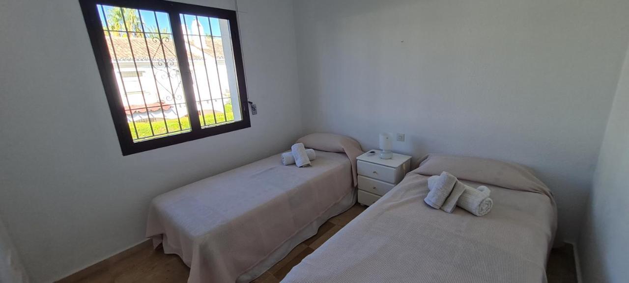 Maison Marbella Proche De La Mer מראה חיצוני תמונה